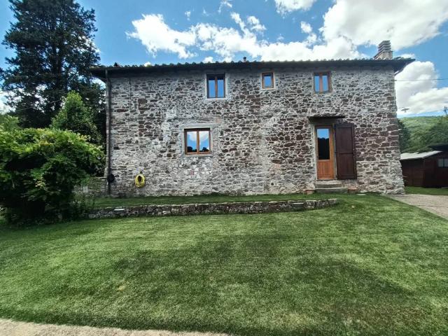 Rustico in vendita a San Polo In Chianti, Toscana