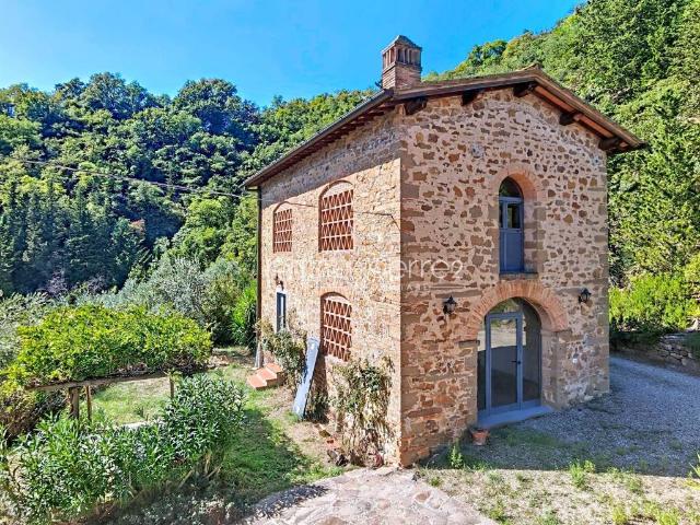 Rustico in vendita a Greve in Chianti, Firenze