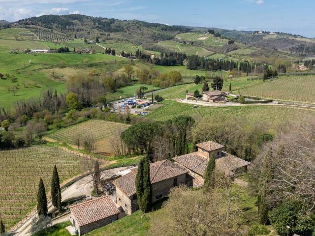 Rustico in vendita a San Polo In Chianti, Toscana