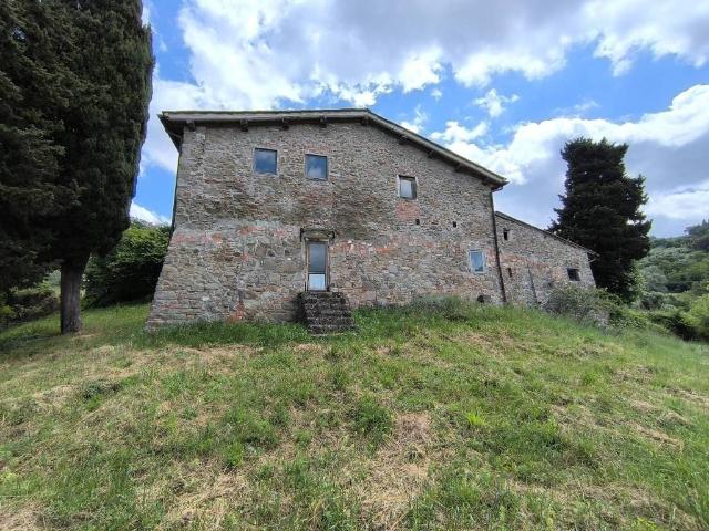 Rustico in vendita a Poggio alla Croce, San Polo In Chianti