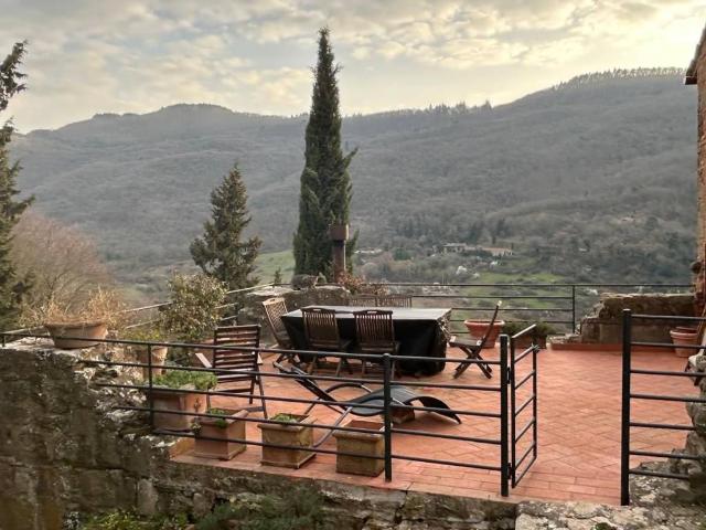 Rustico in vendita a San Polo In Chianti, Toscana