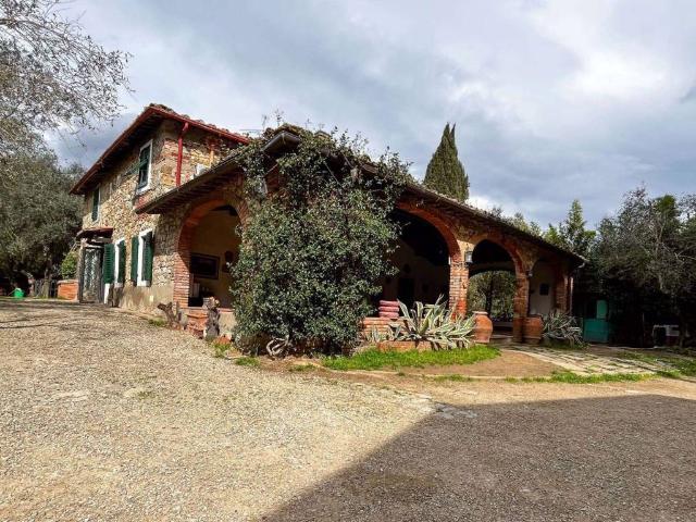 Rustico in vendita a Lucolena in Chianti, San Polo In Chianti