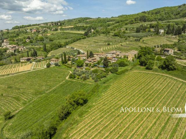 Rustico in vendita a San Polo In Chianti, Toscana