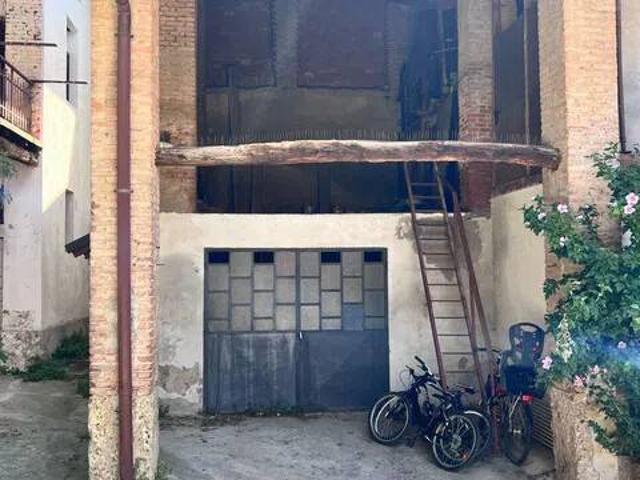 Rustico in vendita a Grezzago, Milano