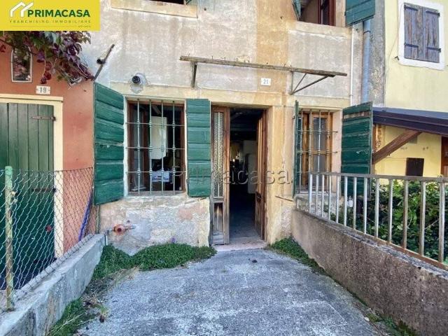 Rustico in vendita a Grezzana, Veneto