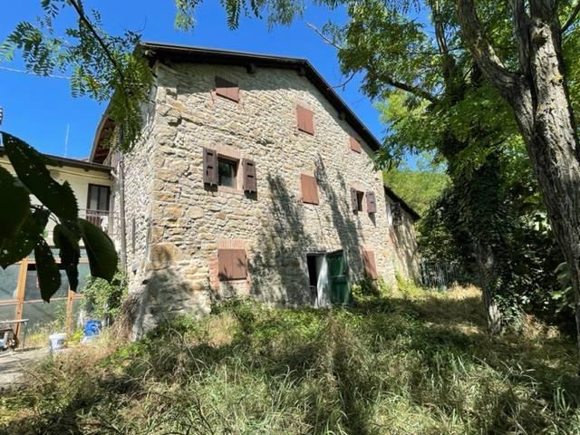 Rustico in vendita a Unione dell'Appennino Bolognese, Grizzana Morandi