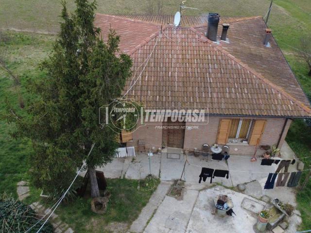 Rustico in vendita a Unione dell'Appennino Bolognese, Grizzana Morandi