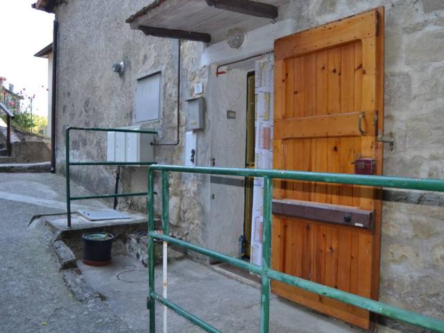Rustico in vendita a Unione dell'Appennino Bolognese, Grizzana Morandi