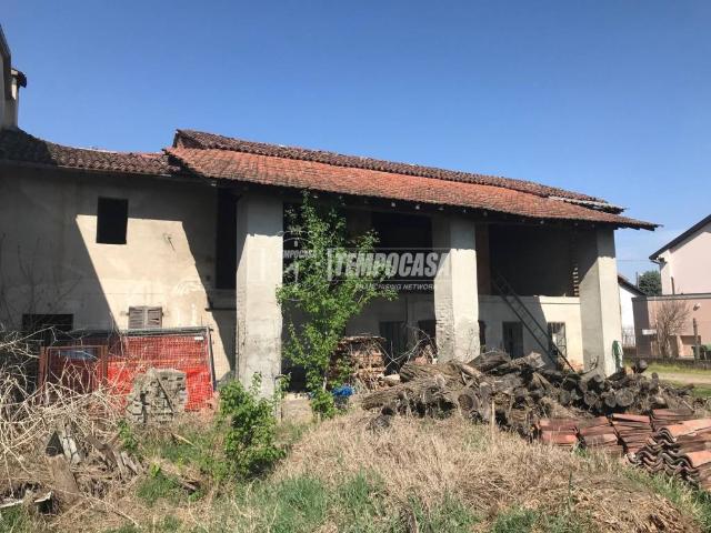 Rustico in vendita a Gropello Cairoli, Lombardia