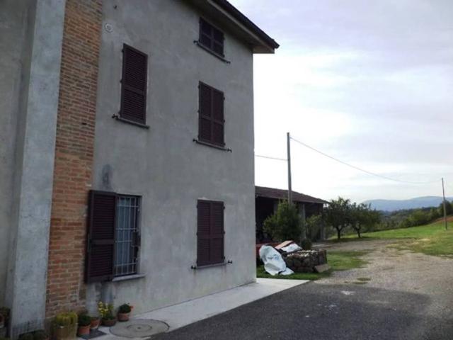 Rustico in vendita a Gropparello, Reggio Emilia