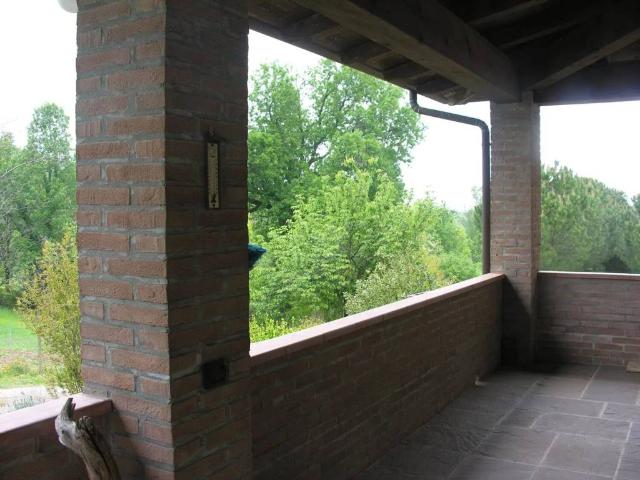 Rustico in vendita a Gropparello, Reggio Emilia