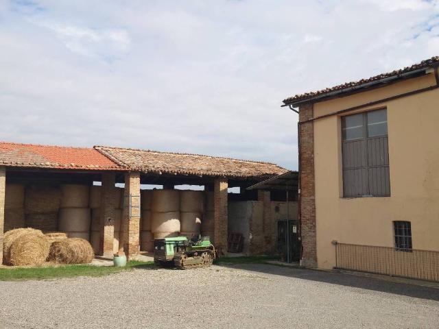 Rustico in vendita a Gropparello, Reggio Emilia