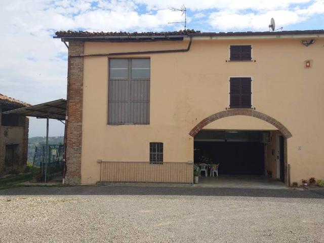 Rustico in vendita a Gropparello, Reggio Emilia