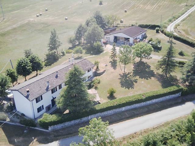Rustico in vendita a Gropparello, Reggio Emilia