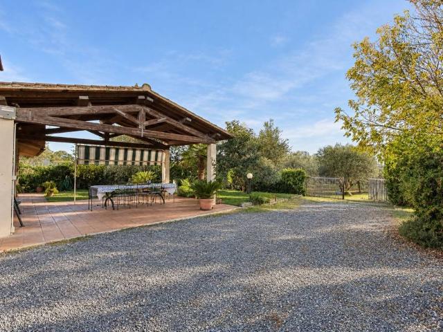 Rustico in vendita a Rugginosa, Grosseto