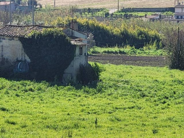Rustico in vendita a Municipio Roma VII, Roma Capitale