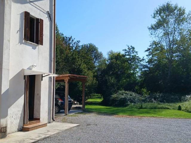 Rustico in vendita a Gruaro, Veneto
