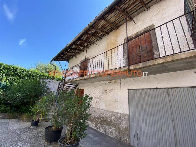Rustico in vendita a Grumello Del Monte, Lombardia