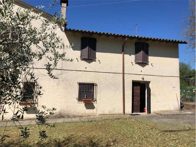 Rustico in vendita a Gualdo Cattaneo, Umbria