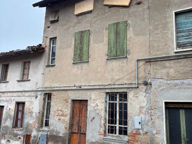 Villa Indipendente in vendita a Guardamiglio, Lombardia