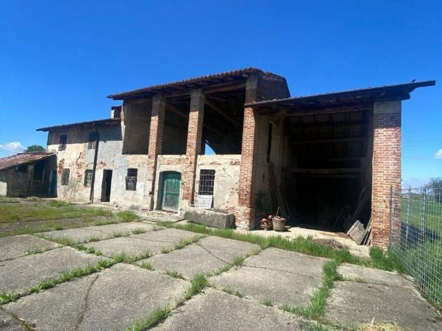 Rustico in vendita a Guardamiglio, Lombardia
