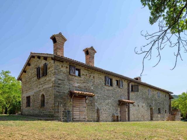Rustico in vendita a Gubbio, Perugia