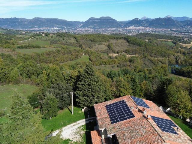 Rustico in vendita a Gubbio, Umbria