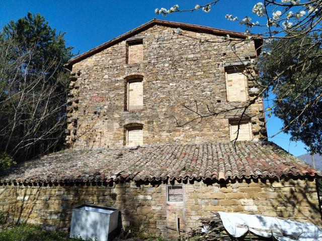 Rustico in vendita a Gubbio, Umbria