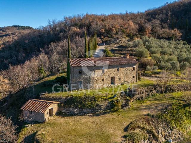 Rustico in vendita a Gubbio, Umbria