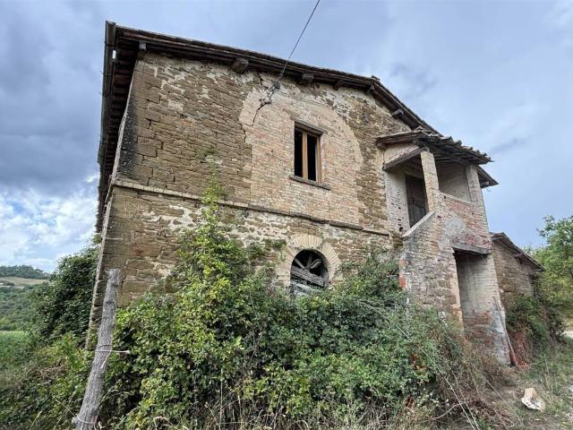 Rustico in vendita a Gubbio, Umbria
