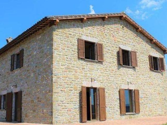 Rustico in vendita a Gubbio, Perugia