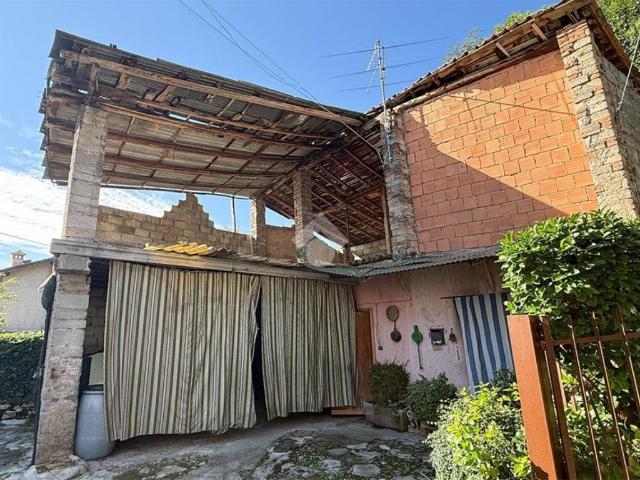 Rustico in vendita a Gussago, Brescia