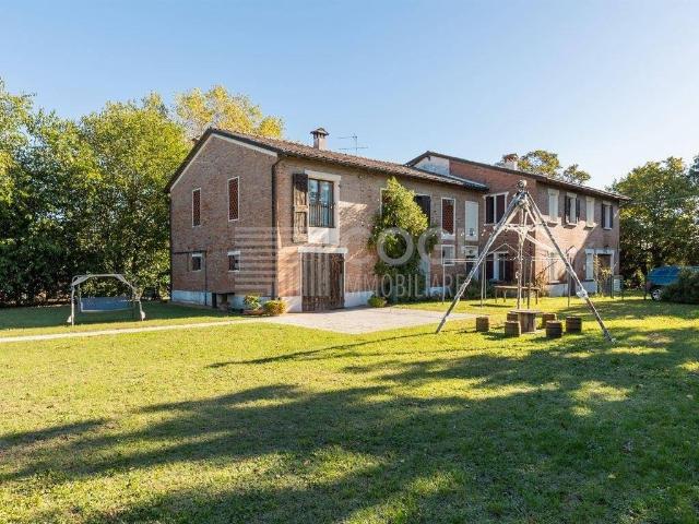 Rustico in vendita a Nuovo Circondario Imolese, Imola