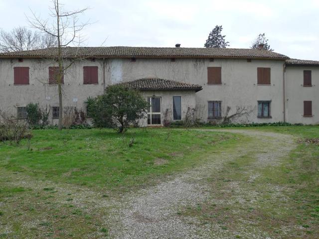 Rustico in vendita a Nuovo Circondario Imolese, Imola