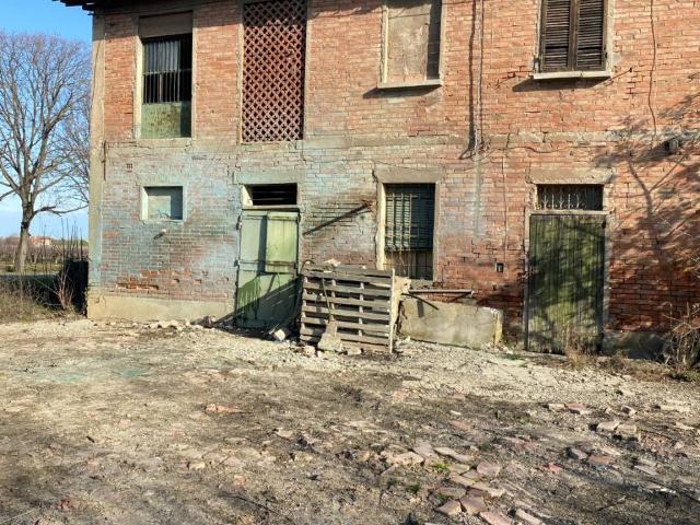 Rustico in vendita a Nuovo Circondario Imolese, Imola