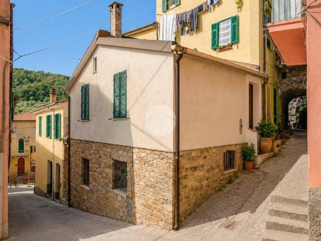 Rustico in vendita a Imperia, Liguria