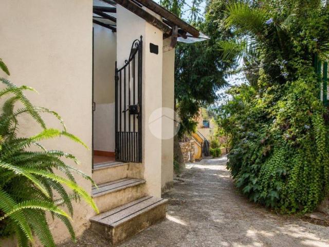 Rustico in vendita a Caramagnetta, Imperia