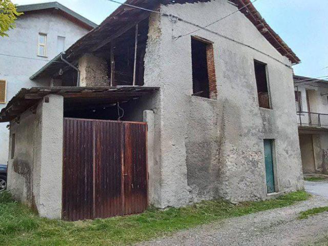 Rustico in vendita a Inarzo, Lombardia