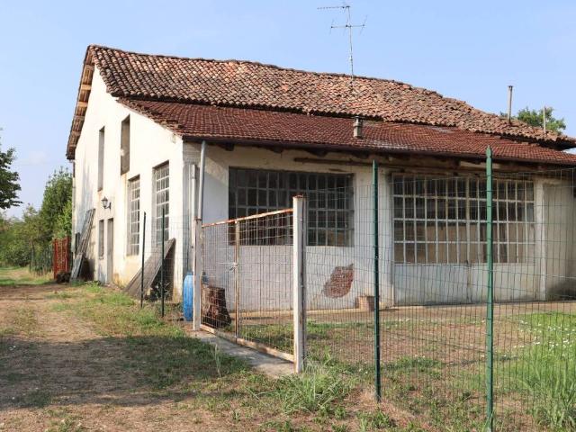 Rustico in vendita a Piemonte, Asti