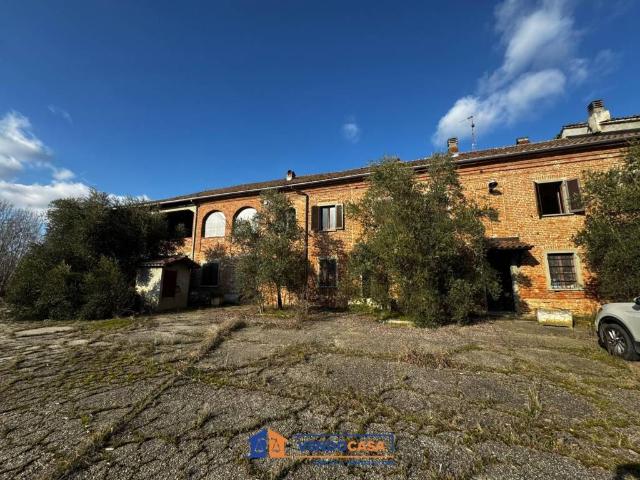 Rustico in vendita a Piemonte, Asti