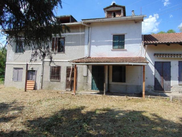 Rustico in vendita a Piemonte, Asti