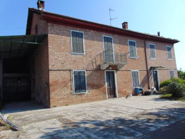 Rustico in vendita a Piemonte, Asti