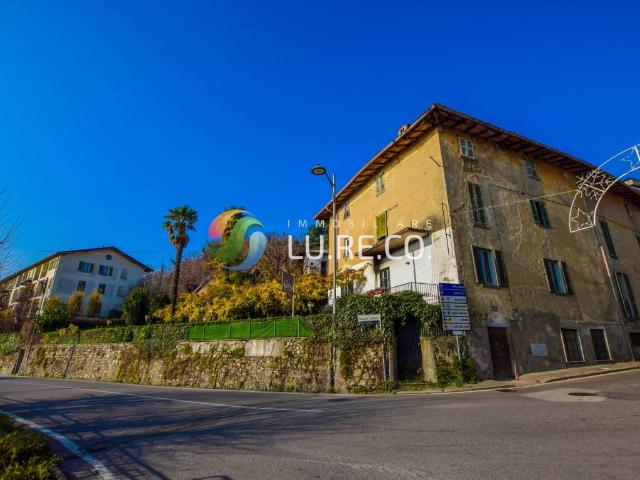 Rustico in vendita a Villa Romanò, Inverigo