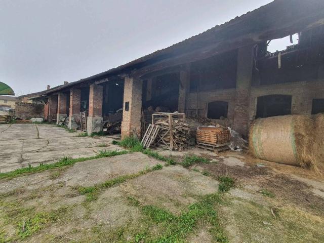 Rustico in vendita a Inverno E Monteleone, Lombardia