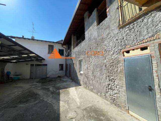 Rustico in vendita a Inzago, Lombardia