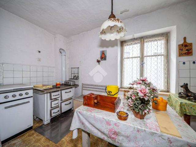 Rustico in vendita a Comunità della Vallagarina, Isera