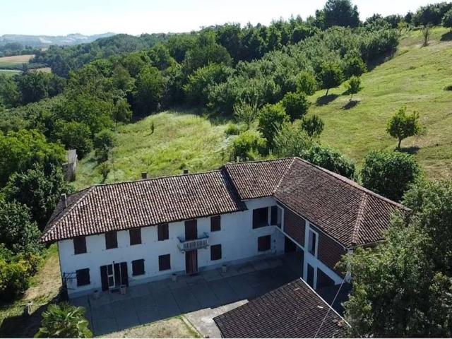 Rustico in vendita a Piemonte, Asti