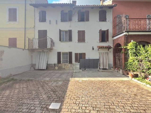 Rustico in vendita a Piemonte, Asti