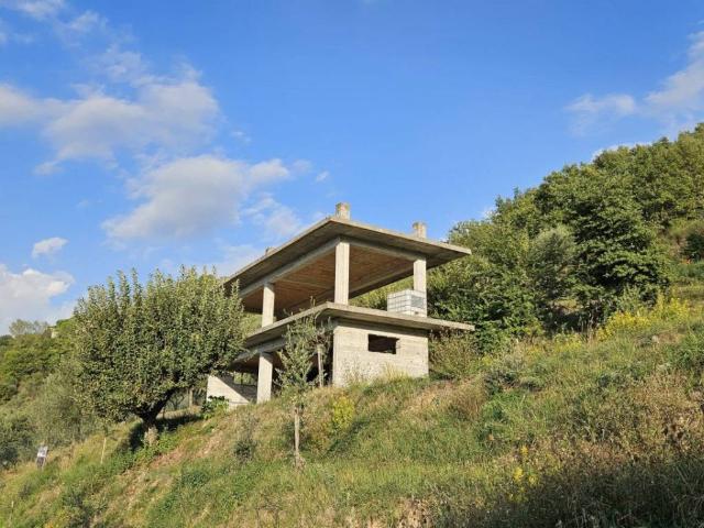 Rustico in vendita a Isola Del Liri E Superiore, Lazio