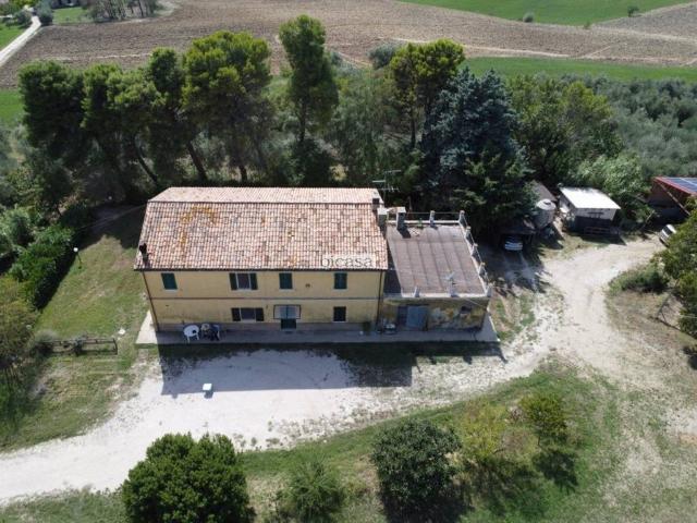 Rustico in vendita a Marche, Pesaro E Urbino